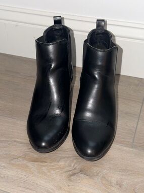 a new day Black Leather Ankle Booties
